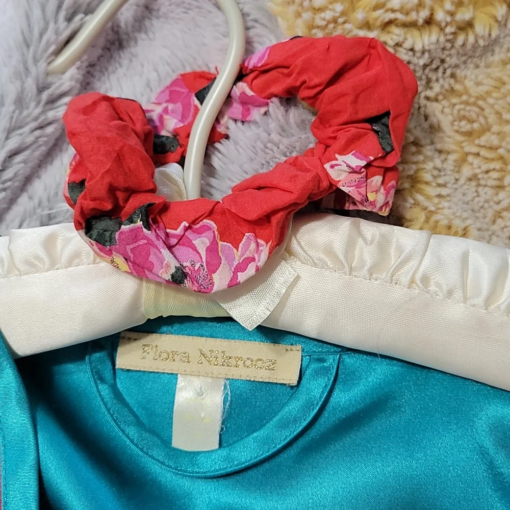 Flora Nikrooz Red Satin Embroidered Kimono - Picture 5 of 10